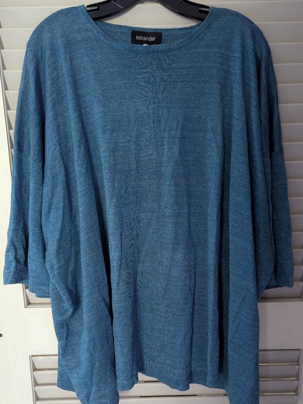 Eskandar linen top